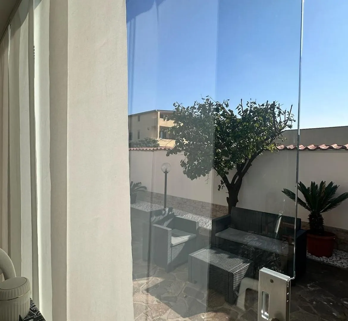 Bed and Breakfast Sabrina Airport Fiumicino 0*,  Italien