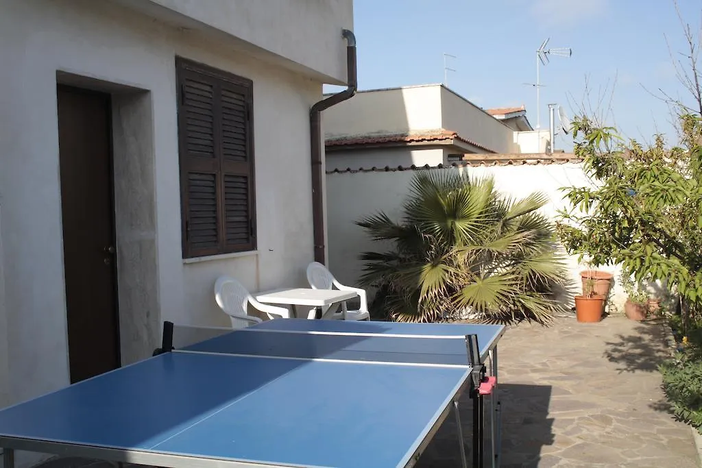Sabrina Airport Bed & Breakfast Fiumicino 0*,  Italy